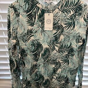Leaf Print Long Sleeve Top